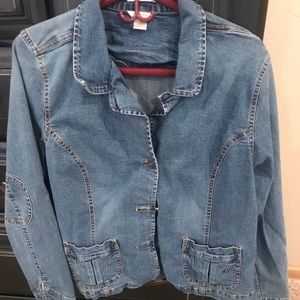 Women’s jean jacket